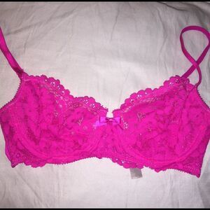 Victoria’s Secret lace demi